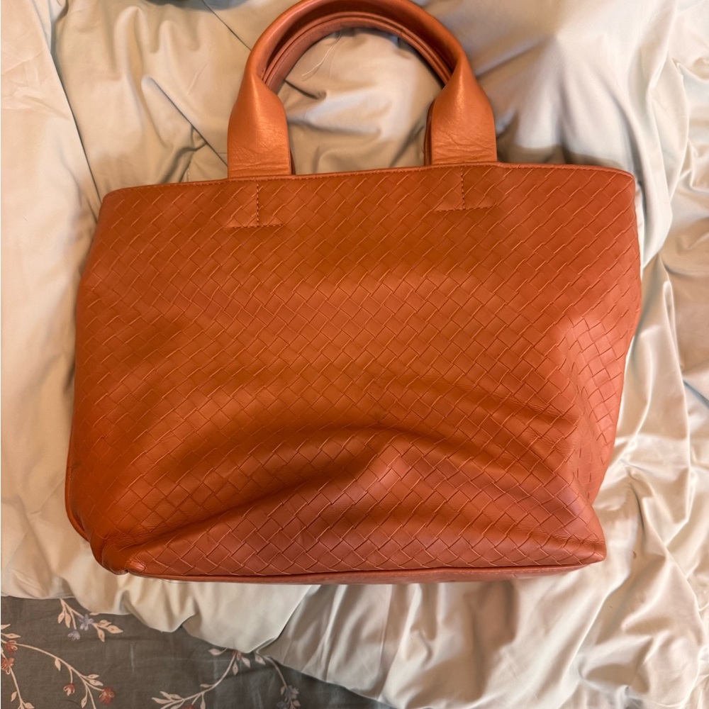 Woven Leather Tote Bag in Burnt Orange